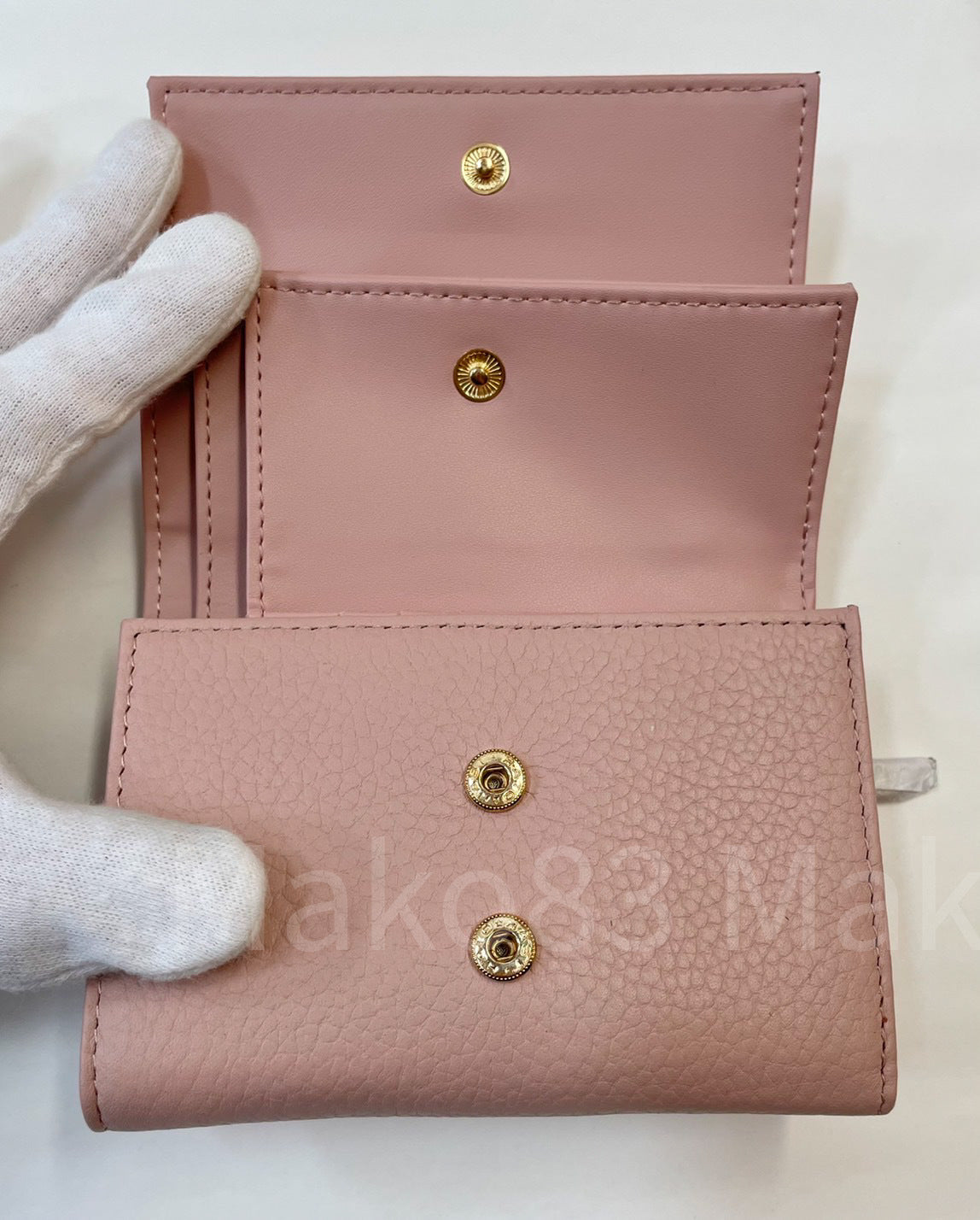 【TED BAKER | テッドベーカー】Baran レザー スナップ式 ミニ 折り財布《ライトピンク》