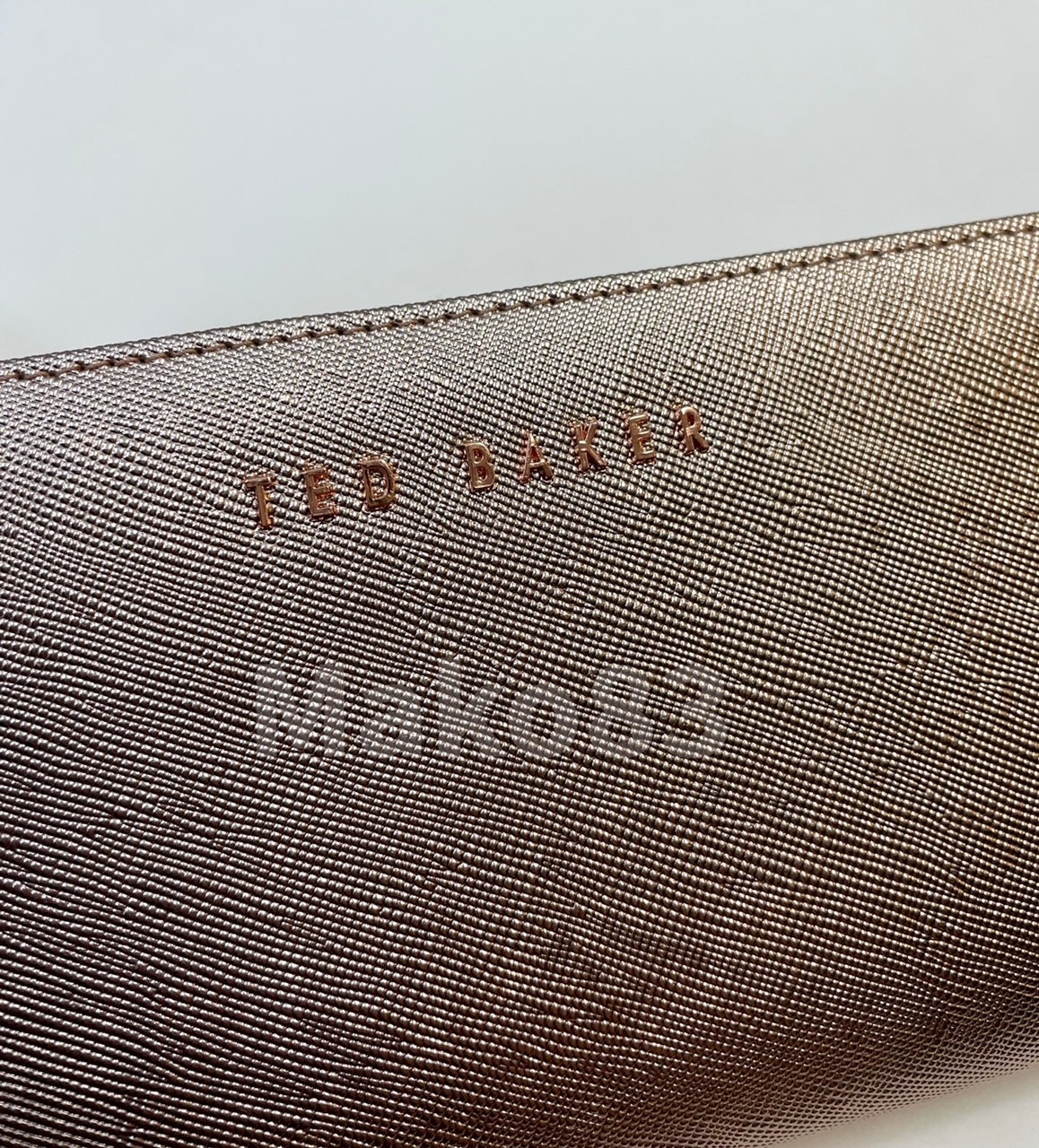 【TED BAKER/テッドベーカー】素敵!Aimor フラップ 長財布《ローズゴールド》