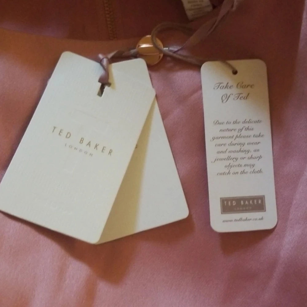 【TED BAKER | テッドベーカー】希少!アシンメトリーフリルスリーブ ワンピース《ピンク》