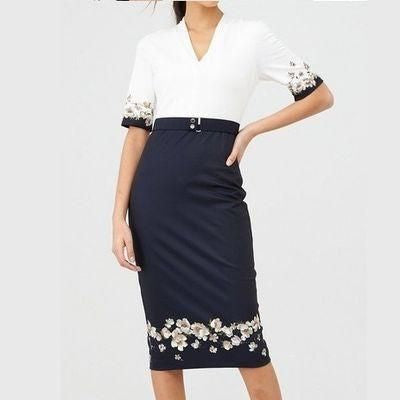 【TED BAKER | テッドベーカー】 AVII 花柄ペンシルスカートワンピース 《ホワイト×ダークブルー》【サイズ1 日本サイズ9】