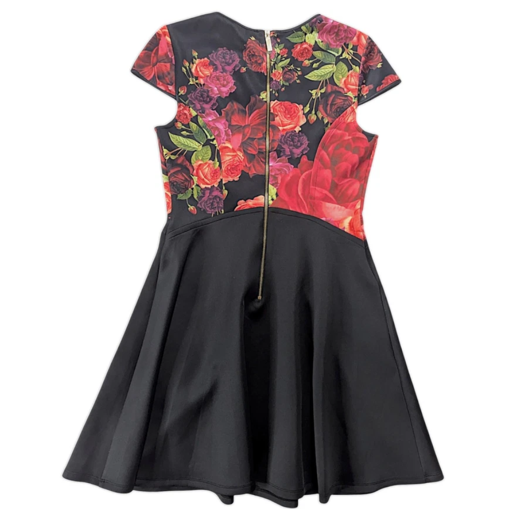 【TED BAKER | テッドベーカー】Xylee Juxtapose お花柄 スケーター ワンピース《花柄ブラック》ピー)