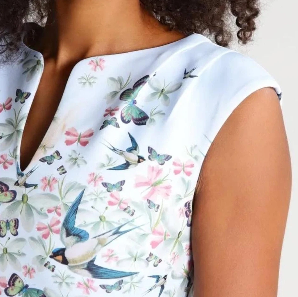 【TED BAKER | テッドベーカー】TIHA ボディコンワンピース 《花柄 ダークブルー》