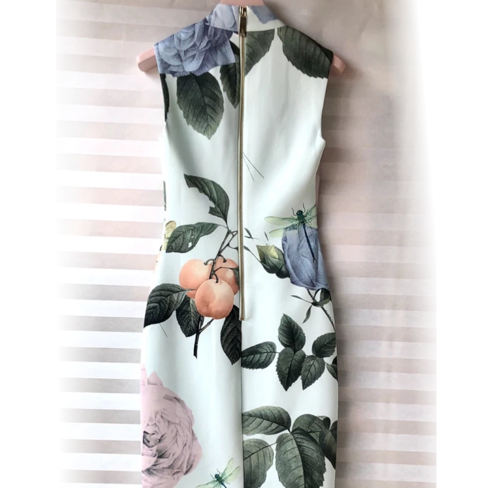 【TED BAKER | テッドベーカー】RAVINA ボディコンワンピース 《ローズ柄 ミント》【サイズ0 日本サイズ7】