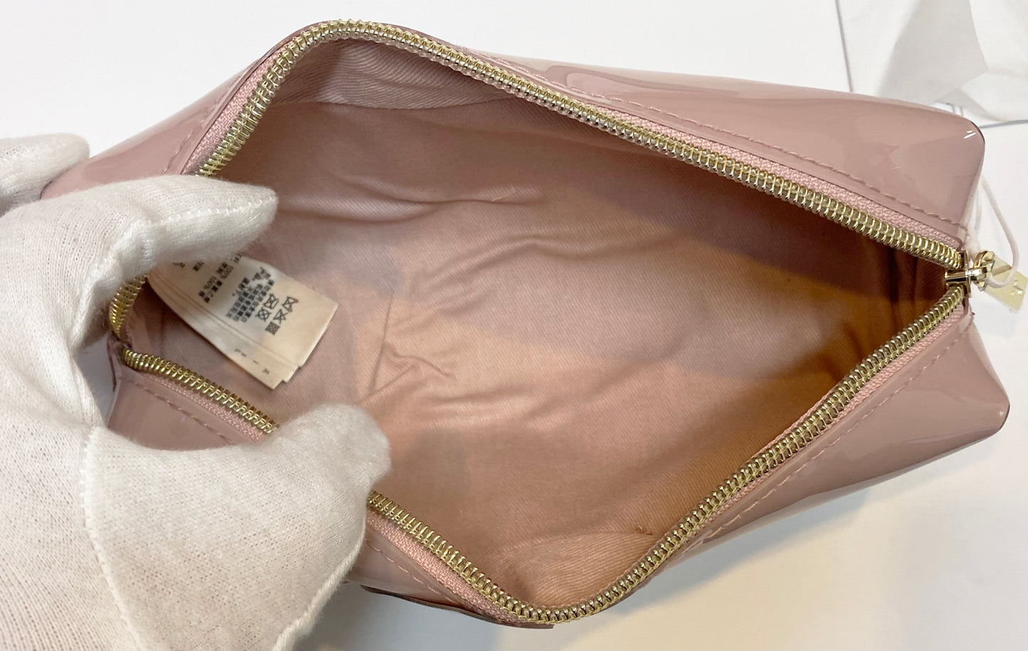 【TED BAKER | テッドベーカー】リボンがキュート！ NIKARA ペンケース リボン付き《2色》