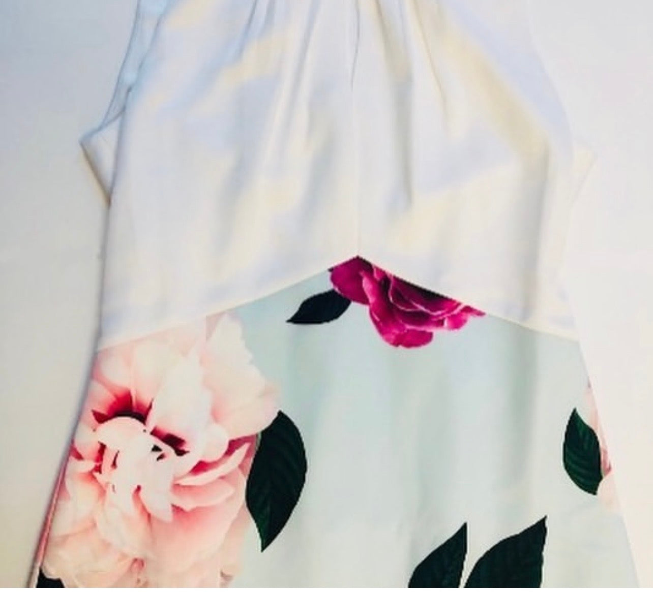 【TED BAKER | テッドベーカー】希少！Anille ボディコン ミディワンピース《ホワイト×水色》【サイズ0 日本サイズ7】 (コピー)