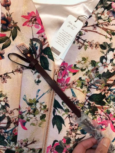 【TED BAKER | テッドベーカー】希少！CLARBEL ジャガードワンピース サイズ1・9号《花柄 ミッドピンク》ベルト付き！