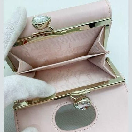 【TED BAKER/テッドベーカー】Alyesha レザー がま口 ミニ折り財布《ピンク》