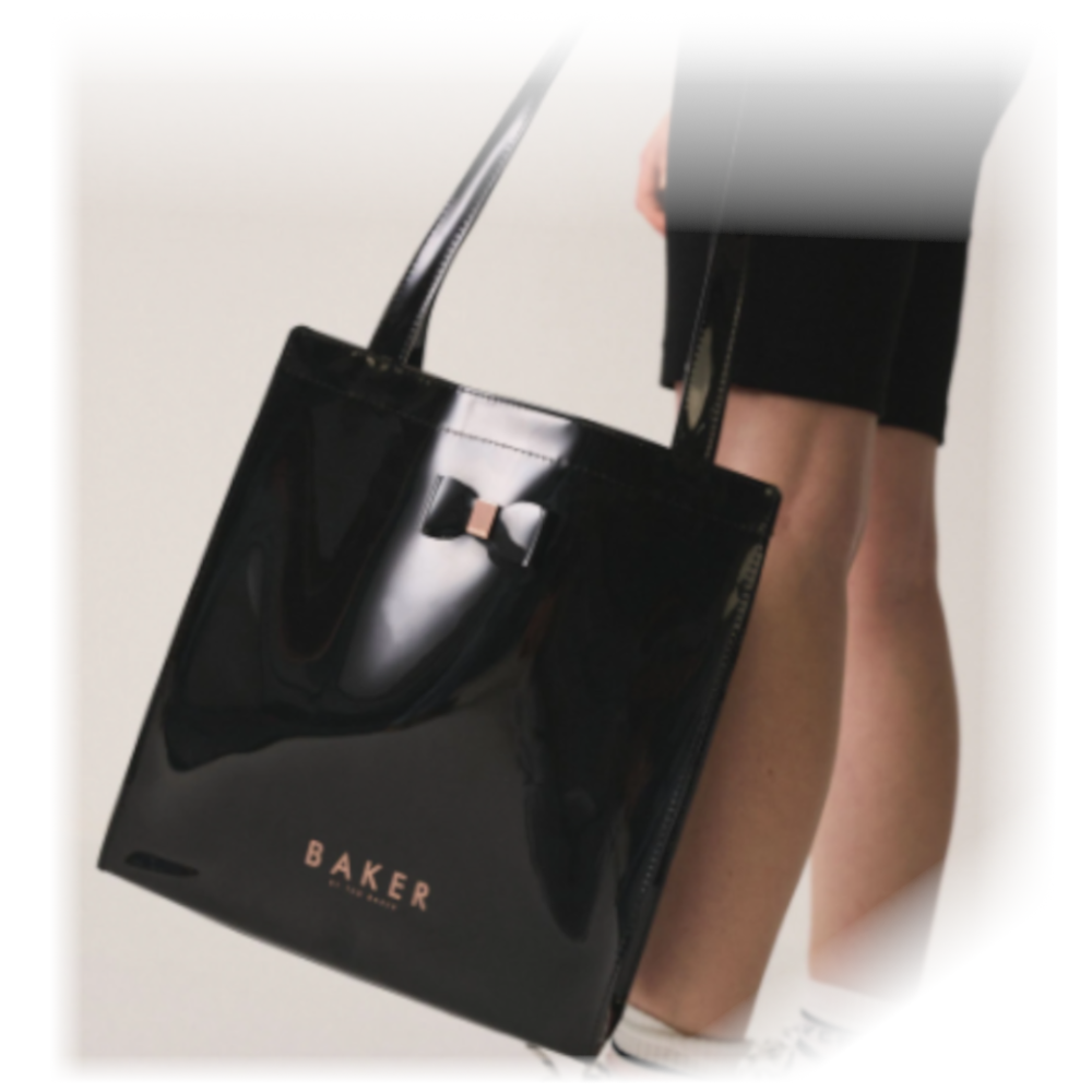 【Baker by Ted Baker】大人もOK！リボンビニールトートバッグ《ブラック》