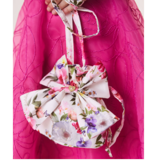 【Baker by Ted Baker】大人もOK！フローラルサテンポーチバッグ《花柄ホワイト》