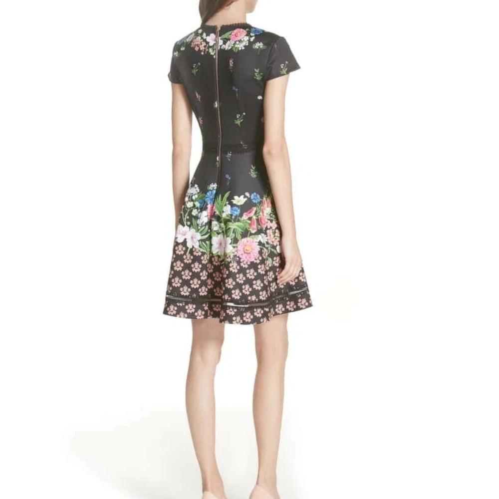 【TED BAKER | テッドベーカー】DAISSIE スケーターワンピース 《花柄ブラック》
