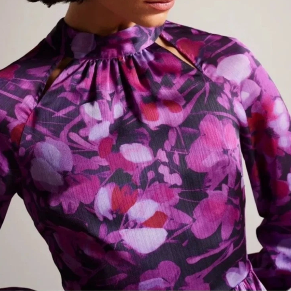 【TED BAKER | テッドベーカー】Sammieh ハイネック フレア ワンピース《パープル》