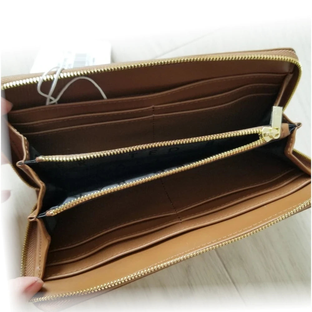 【TED BAKER/テッドベーカー】Laceyy ソフトレザー ラウンドジップ長財布《ブラウン》