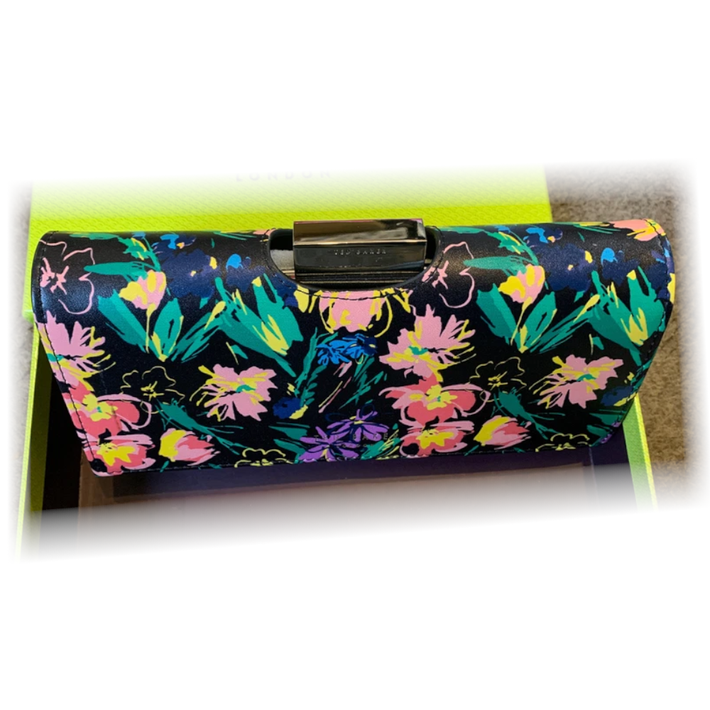 【TED BAKER/テッドベーカー】Marjan レザー スナップ式 長財布《ブラック》