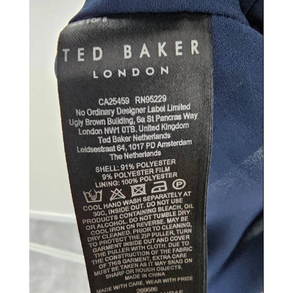 【TED BAKER | テッドベーカー】AURAE ラッフルデザイン ノースリーブ マキシドレス《ネイビー》